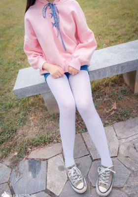 动漫人物一起嗟嗟嗟免费观看