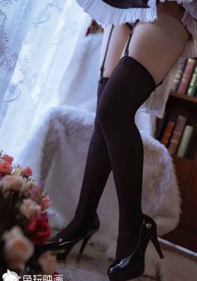 动漫裙子里面的野怪