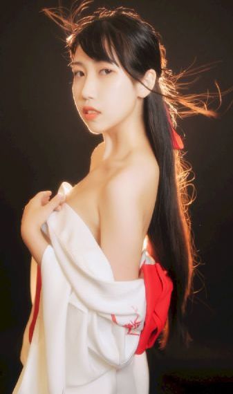 色婷婷一区二区